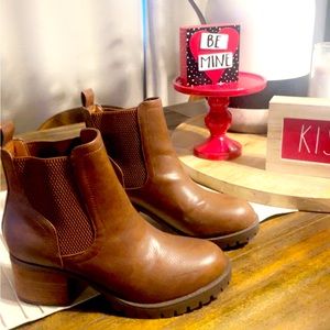 Brown MIA booties size 7.5